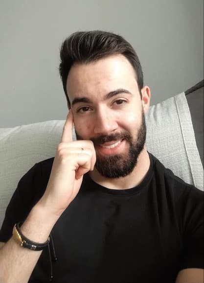 Foto do professor Tássio Jordão